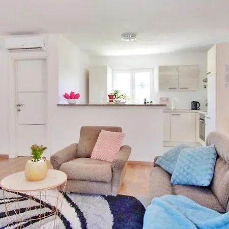 Holiday home 2 Bedroom In