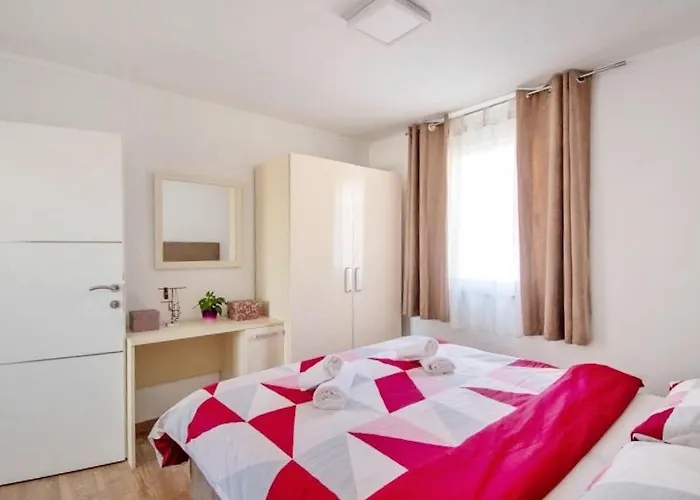2 Bedroom In Nyaraló *
